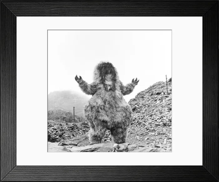 Framed Print : On location filming Dr Who. Actor Patrick Troughton filming in Snowdonia with the Yeti Framed Print : On location filming Dr Who. Actor Patrick Troughton filming in Snowdonia with the Yeti