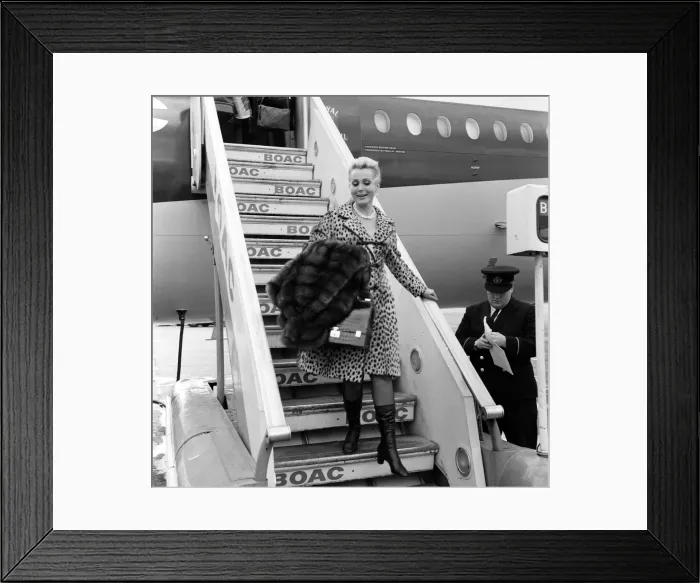 Framed Print : Actress Zsa Zsa Gabor arrives at London Heathrow Airport from New York Friday 20th Framed Print : Actress Zsa Zsa Gabor arrives at London Heathrow Airport from New York Friday 20th