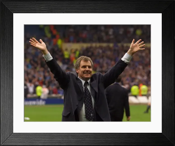 Framed Print : Joe Royle of Manchester City celebrates May 1999 his team Framed Print : Joe Royle of Manchester City celebrates May 1999 his team