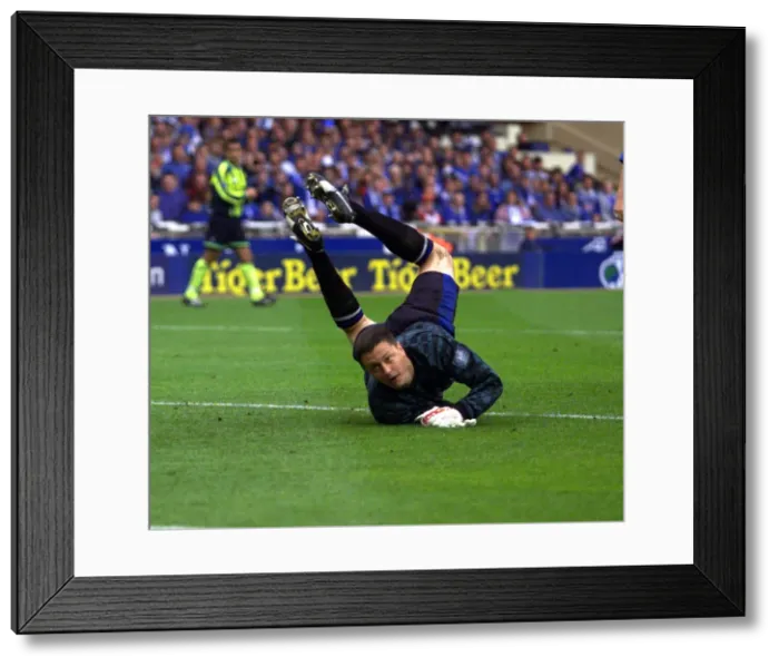 Framed Print : Gillingham keeper Vince Bartram diving for ball May 1999 during