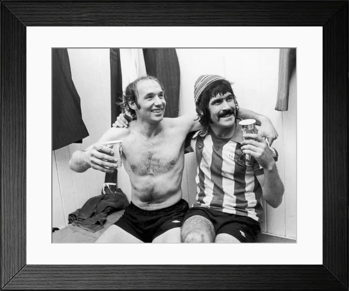Framed Print : Sunderland v Portsmouth Football April 1976 Robson Framed Print : Sunderland v Portsmouth Football April 1976 Robson