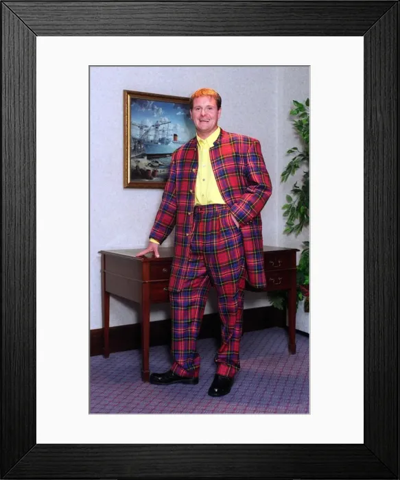 Framed Print : Glasgow Rangers footballer Paul Gascoigne dressed in a tartan suit. 14th June 1996