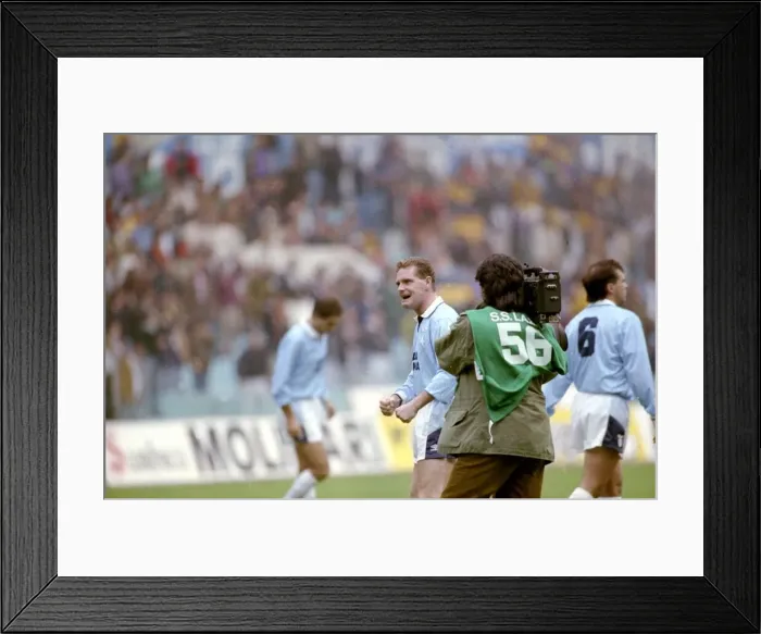 Framed Print : Italian League Serie A match at the Stadio Olimpico in Rome. Lazio v Genoa Framed Print : Italian League Serie A match at the Stadio Olimpico in Rome. Lazio v Genoa