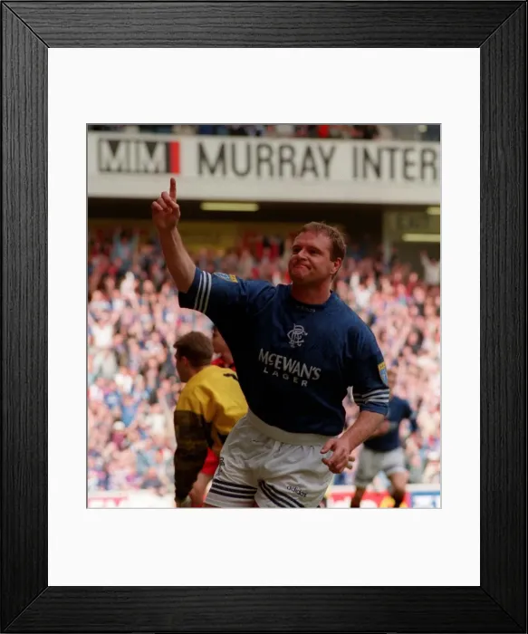 Framed Print : Glasgow Rangers footballer Paul Gascoigne celebrates after scoring one of his three goals