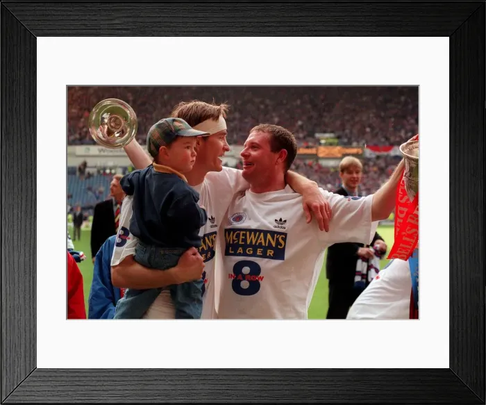 Framed Print : Glasgow Rangers footballer Paul Gascoigne with teammate Richard Gough Framed Print : Glasgow Rangers footballer Paul Gascoigne with teammate Richard Gough