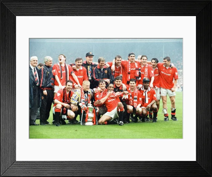 Framed Print : Manchester United v Chelsea FA Cup Final at Wembley Stadium, Saturday 14th May 1994