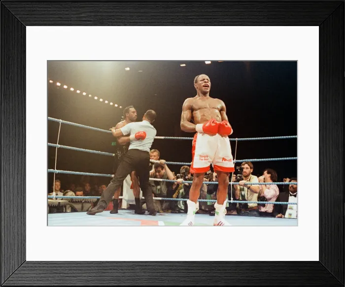 Framed Print : Action from the Chris Eubank v Nigel Benn fight at the NEC in Birmingham Framed Print : Action from the Chris Eubank v Nigel Benn fight at the NEC in Birmingham