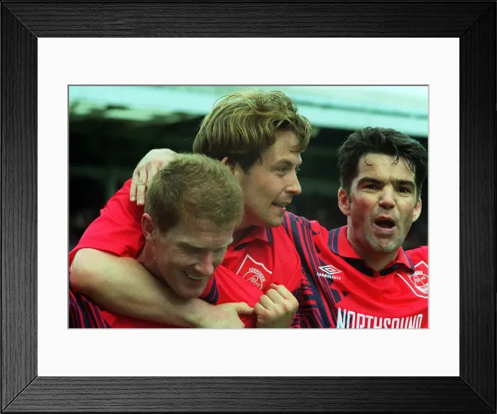Framed Print : Aberdeen v Celtic Scotish Premier match at Pittodrie Stadium 15th April 1995 Framed Print : Aberdeen v Celtic Scotish Premier match at Pittodrie Stadium 15th April 1995