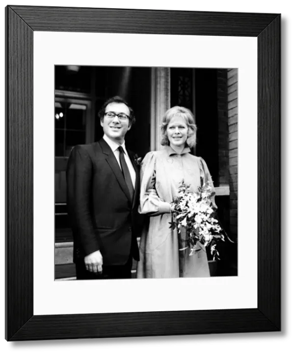 Framed Print : Wedding of playwright Harold Pinter and author Lady Antonia Fraser at Kensington Registry Framed Print : Wedding of playwright Harold Pinter and author Lady Antonia Fraser at Kensington Registry