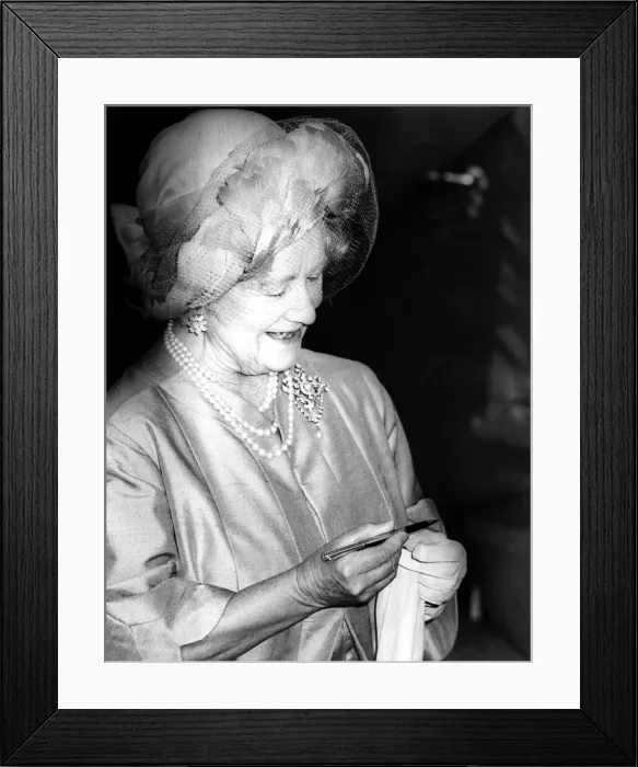 Framed Print : Queen Elizabeth the Queen Mother North East Visits Queen Elizabeth