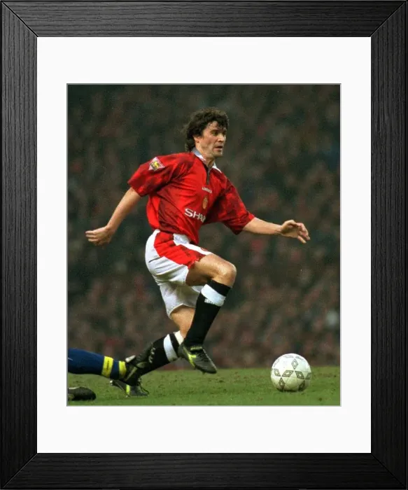 Framed Print : Roy Keane of Manchester United 1997 Framed Print : Roy Keane of Manchester United 1997