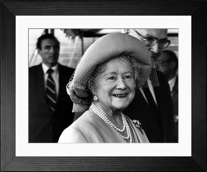 Framed Print : Queen Elizabeth the Queen Mother North East Visits Queen Elizabeth