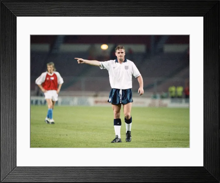 Framed Print : International Friendly match at Wembley Stadium. England 4 v Czechoslovakia 2