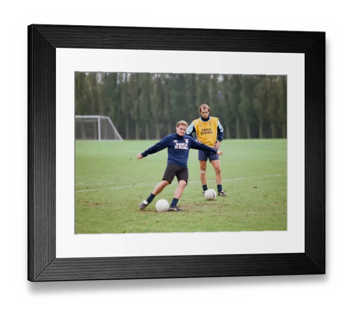 Framed Print : Lazio footballer Paul Gascoigne tpracticing his ball skills during a team training Framed Print : Lazio footballer Paul Gascoigne tpracticing his ball skills during a team training