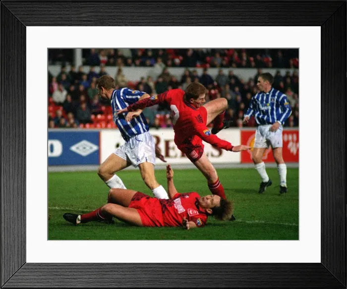 Framed Print : Aberdeen v Kilmarnock Scottish Premier match at Pittodrie Stadium 13th December 1995
