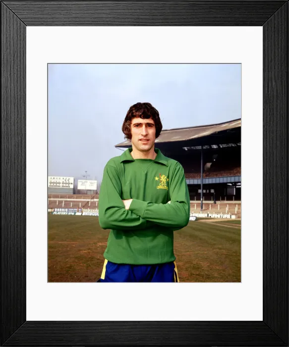 Framed Print : Peter Bonetti - Chelsea Feb 1972 25 / 02 / 1972 Local Caption Framed Print : Peter Bonetti - Chelsea Feb 1972 25 / 02 / 1972 Local Caption
