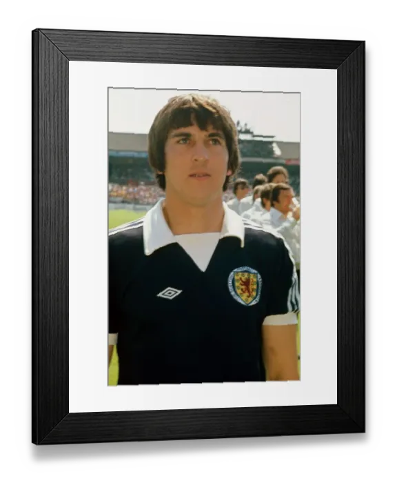 Framed Print : Scotland footballer Tom Forsyth lines up before an international match. May 1977 Framed Print : Scotland footballer Tom Forsyth lines up before an international match. May 1977