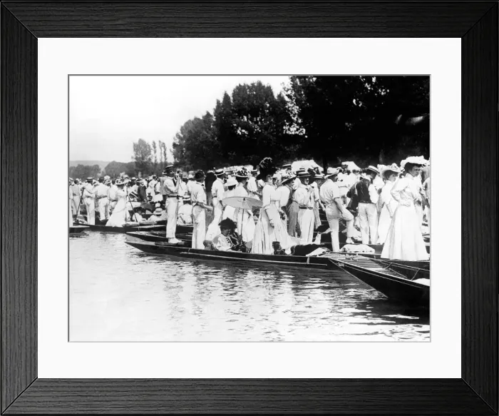 Framed Print : Henley Regatta. June 1911 Local Caption watscan - 11 / 06 / 2010 Framed Print : Henley Regatta. June 1911 Local Caption watscan - 11 / 06 / 2010