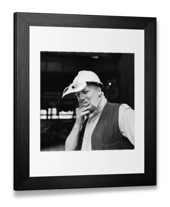 Framed Print : Workers at Peech and Tozer steelworks. 18th August 1967 Framed Print : Workers at Peech and Tozer steelworks. 18th August 1967