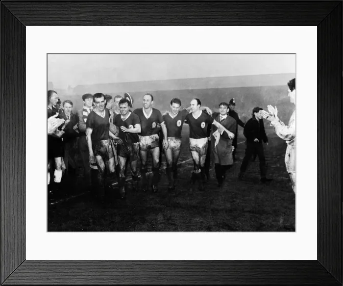 Framed Print : Liverpool players leave the field after beating Southampton to win the 2nd Division title Framed Print : Liverpool players leave the field after beating Southampton to win the 2nd Division title