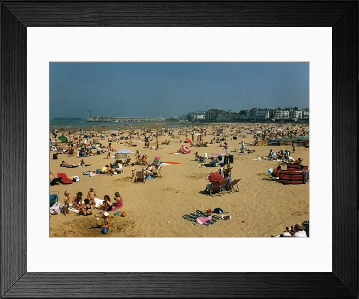 Framed Print : Holiday Beaches - Margate Framed Print : Holiday Beaches - Margate