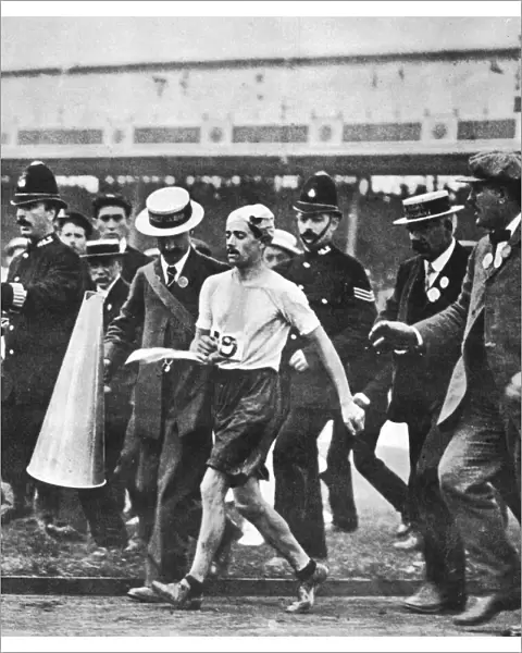 London 1908 Olympic Games One of the earliest Olympic dramas to be captured on film