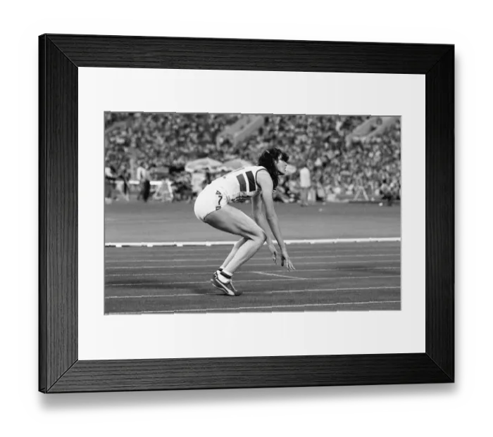 Framed Print : British athlete Kathy Smallwood dejected after failing to win in the Women Framed Print : British athlete Kathy Smallwood dejected after failing to win in the Women