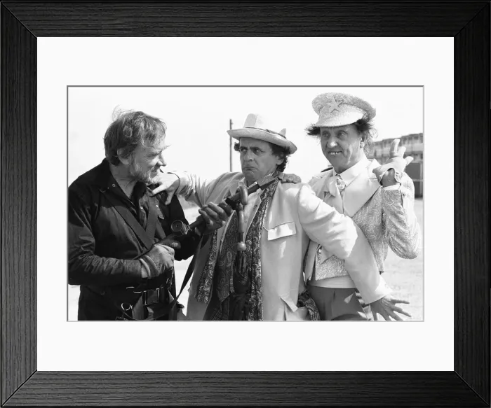 Framed Print : Left to Right Actor Don Henderson as Gavrok, Sylvester McCoy as Doctor Who