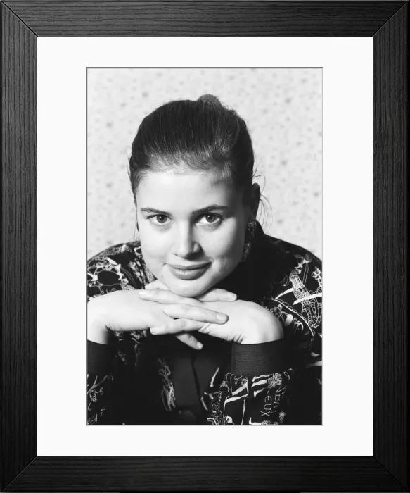 Framed Print : Sophie Aldred seen here as Ace one of Dr Whos assistant. 19th November 1987 Framed Print : Sophie Aldred seen here as Ace one of Dr Whos assistant. 19th November 1987