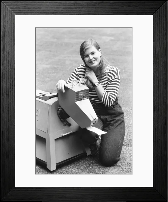 Framed Print : Ace played by Sophie Aldred seen here with the doctors robot dog K9. 12th September 1987