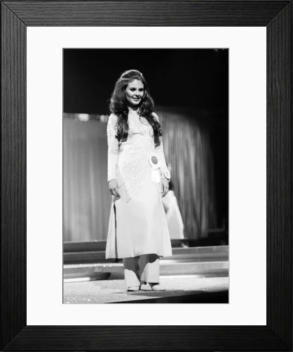 Framed Print : Miss World Competition at the Royal Albert Hall, 20th November 1970 Framed Print : Miss World Competition at the Royal Albert Hall, 20th November 1970