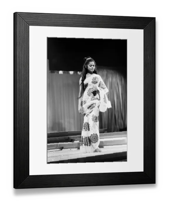 Framed Print : Miss World Competition at the Royal Albert Hall, 20th November 1970 Framed Print : Miss World Competition at the Royal Albert Hall, 20th November 1970