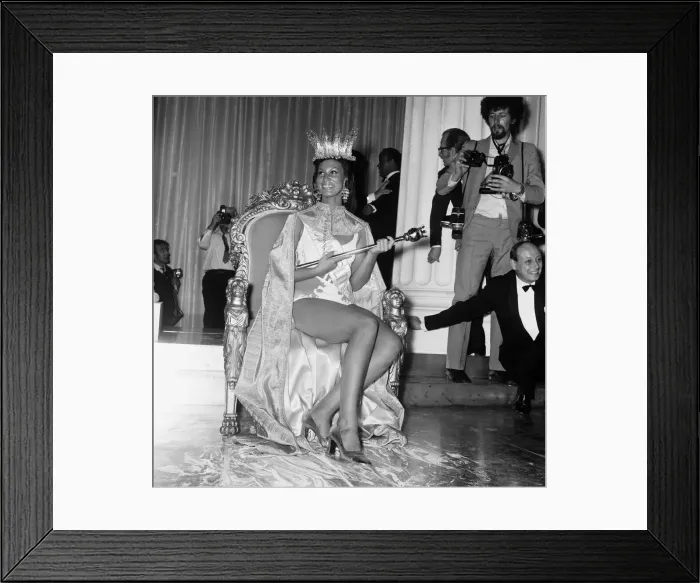 Framed Print : Miss World Competition at the Royal Albert Hall, 20th November 1970 Framed Print : Miss World Competition at the Royal Albert Hall, 20th November 1970