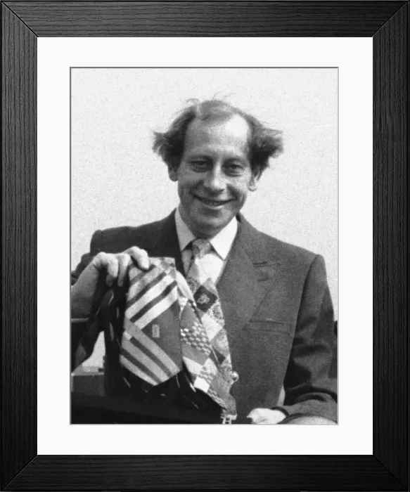 Framed Print : Peter Woods ITN Newscaster seen here at the Tie Wearers Awards for 1974 Framed Print : Peter Woods ITN Newscaster seen here at the Tie Wearers Awards for 1974