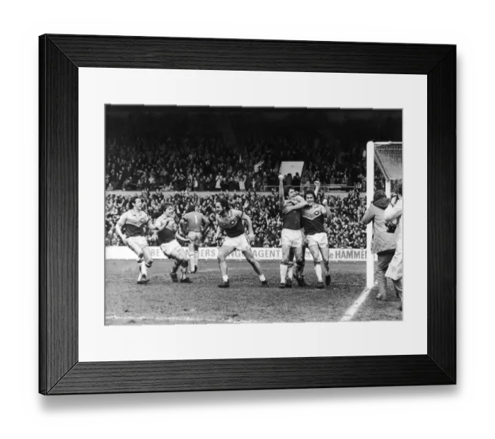 Framed Print : FA Cup Quarter Final match at Upton Park. West Ham 1 v Aston Villa 0