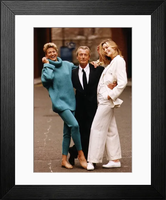 Framed Print : Terry O neil Photographer with Models Paula Hamilton and Lisa Butcher DBase Framed Print : Terry O neil Photographer with Models Paula Hamilton and Lisa Butcher DBase