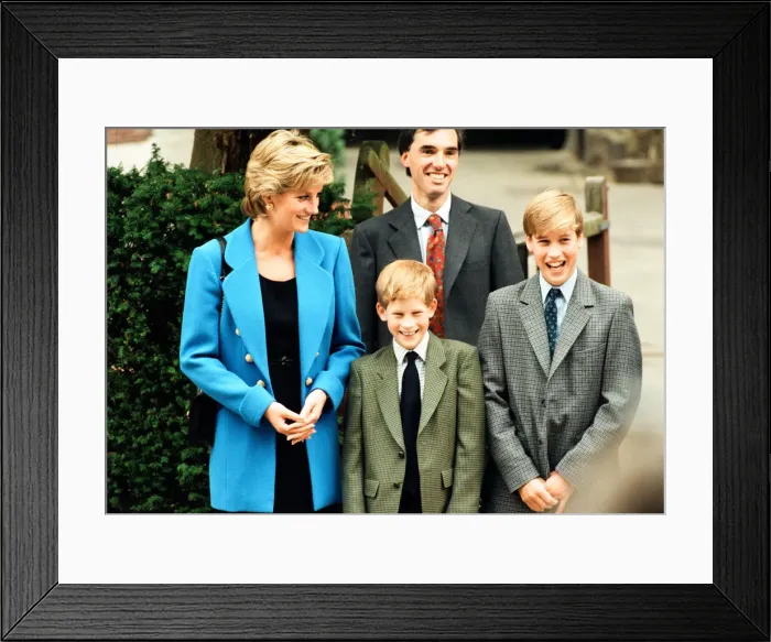 Framed Print : Prince William (right) poses at a photocall with his mother Diana Framed Print : Prince William (right) poses at a photocall with his mother Diana