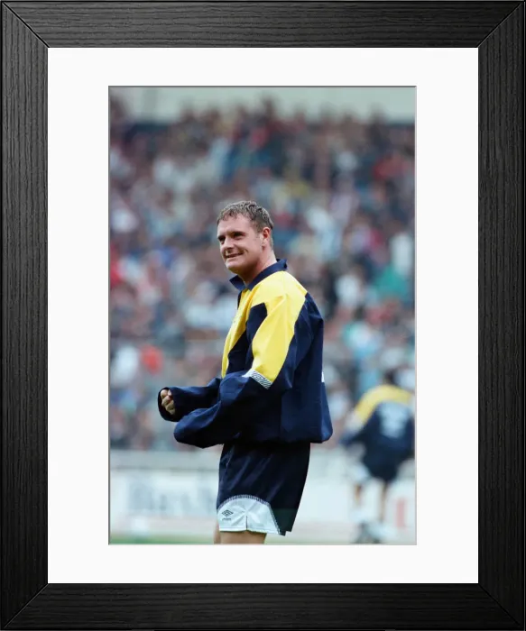 Framed Print : Tottenham Hotspur v Nottingham Forest, FA Cup Final at Wembley Stadium. 18th Mat 1991 Framed Print : Tottenham Hotspur v Nottingham Forest, FA Cup Final at Wembley Stadium. 18th Mat 1991