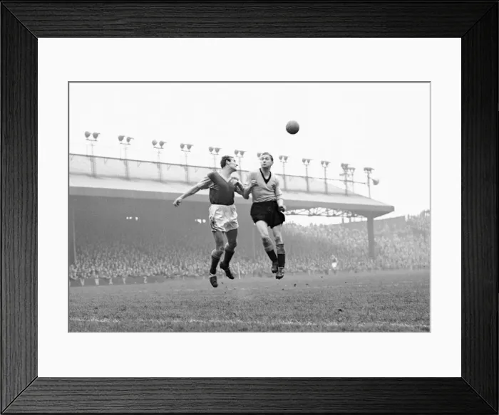 Framed Print : Hull City v. West Ham United. Stan Mortenson of Hull City (right Framed Print : Hull City v. West Ham United. Stan Mortenson of Hull City (right