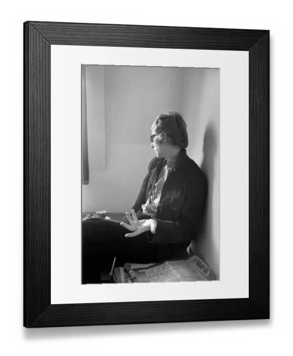 Framed Print : Andrew Oldham, Manager of The Rolling Stones with his wife Sheila