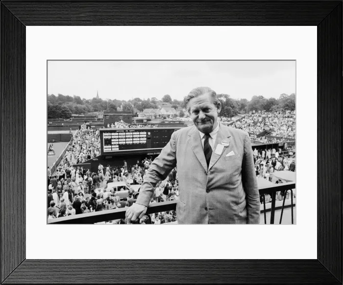Framed Print : Peter Wilson, Mirror Sports Journalist at Wimbledon, 22nd June 1971 Framed Print : Peter Wilson, Mirror Sports Journalist at Wimbledon, 22nd June 1971