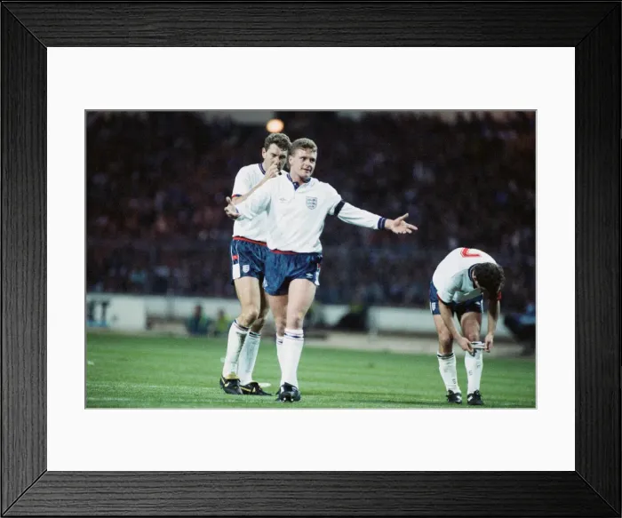 Framed Print : 1990 World Cup Qualifier at Wembley Stadium. England 5 v Albania 0 Framed Print : 1990 World Cup Qualifier at Wembley Stadium. England 5 v Albania 0