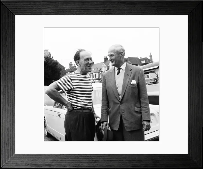 Framed Print : Comedian and Fulham Chairman Tommy Trinder meeting Frank Osborne to discuss Spurs wanting