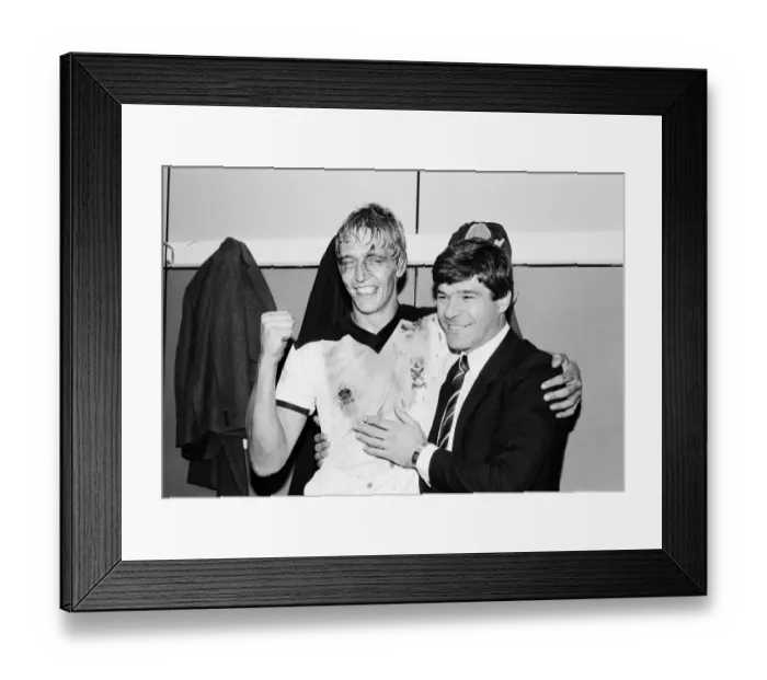Framed Print : Fulham 1 v. Lincoln 1 Fulham Manager Malcolm MacDonald celebrates with defender