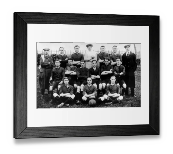 Framed Print : Fulham Park Rangers F. C. Photocall. 1913  /  14