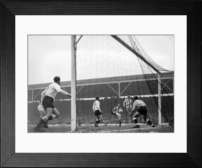Framed Print : Stoke 3 v. Fulham 1 1965 League campaign Stoke half back Palmer has his shot Framed Print : Stoke 3 v. Fulham 1 1965 League campaign Stoke half back Palmer has his shot