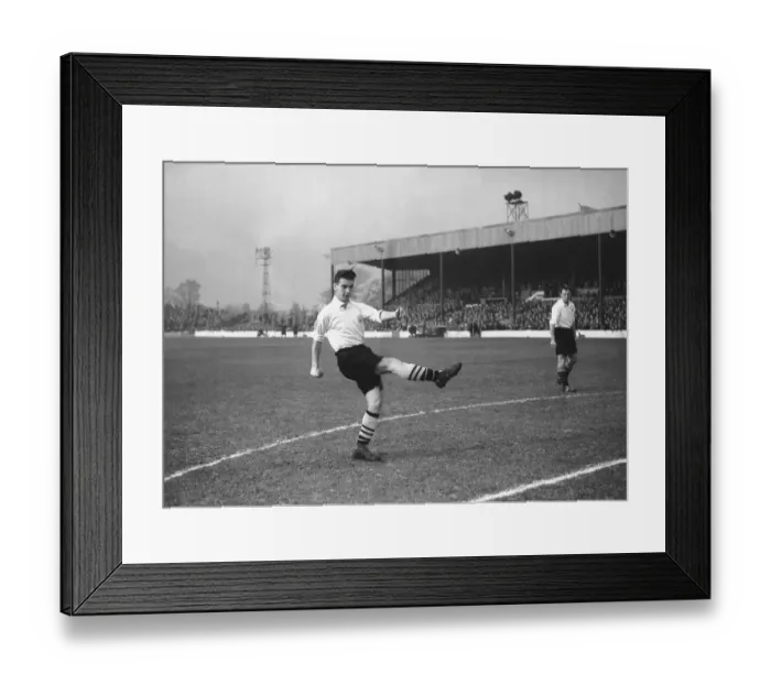Framed Print : Doncaster 4 v. Fulham 2 Johnny Haynes warming up before the game Framed Print : Doncaster 4 v. Fulham 2 Johnny Haynes warming up before the game