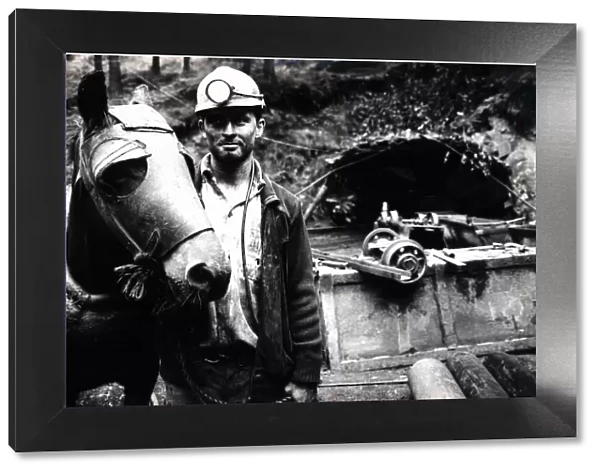 Coal - Miners - Miner Jonathan Jeffreys with his pit pony - Brecon - 12th June 1990