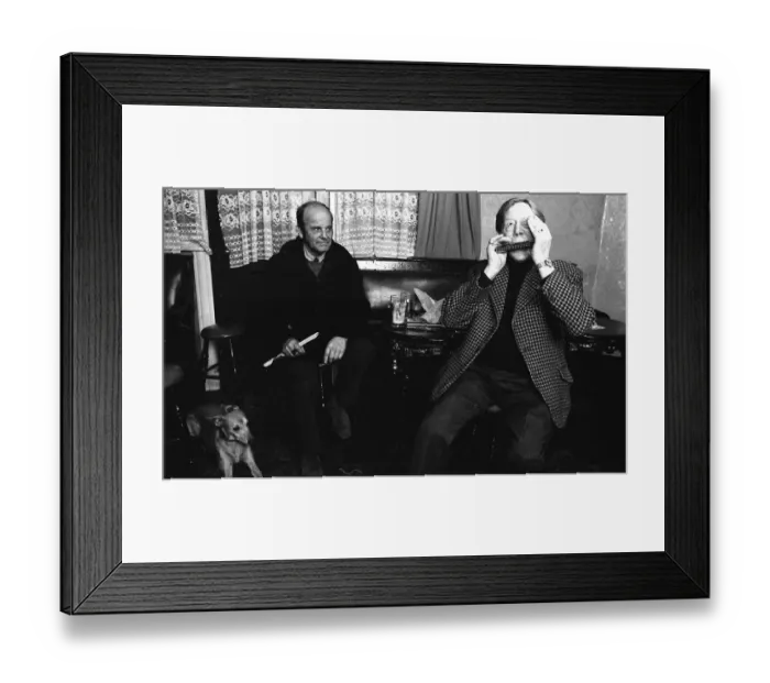 Framed Print : Time has been called for the last time at one of Birminghams oldest public houses Framed Print : Time has been called for the last time at one of Birminghams oldest public houses