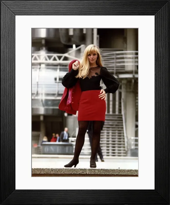 Framed Print : Suzanne Mizzi Model standing outside the Lloyds building in london